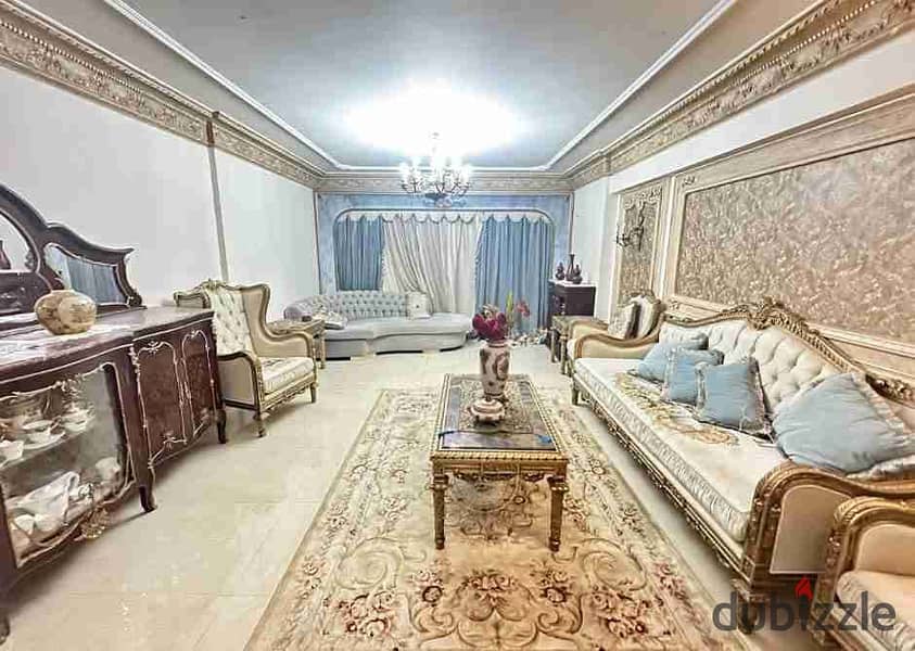 شقة للإيجار سموحة 190م شارع فوزى معاذ الرئيسي 0