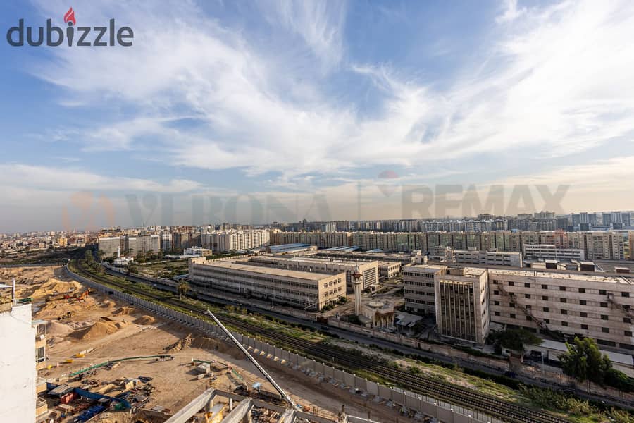 شقة لليبع 80 م كفر عبده (ش سكينة بنت الحسين) 0