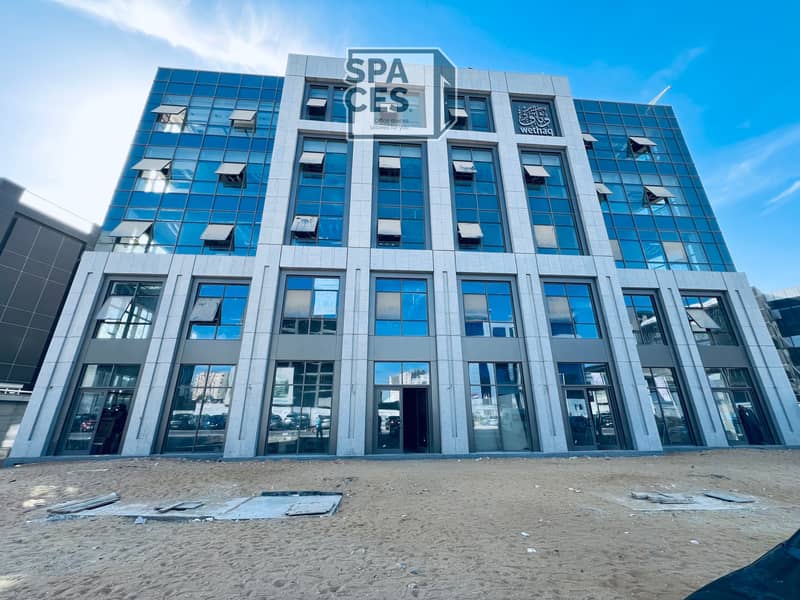 معرض عربيات للإيجار بواجهة مميزة على التسعين الشمالي 0