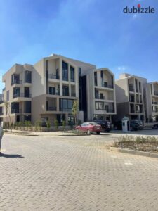 3,500,000 ج.م شقة مميزة متشطبة للبيع بالتقسيط علي اطول فترة في الشيخ زايد