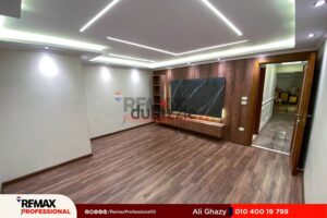 25,000 ج.م شقة للايجار 165م رشدي (علي الترام مباشره) فيو مفتوح