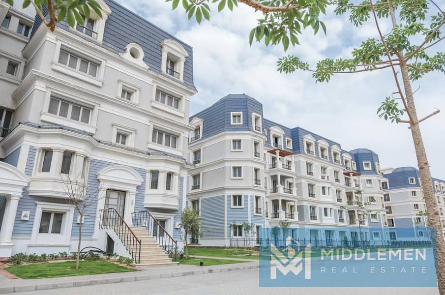 بنتهاوس 166متر+روف 80متر لوكيشن مميز فيو حمام سباحه و لاندسكيب بسعر قليل استلام فوري ماونتن فيو هايد بارك القاهره الجديده mountain view hyde park 0