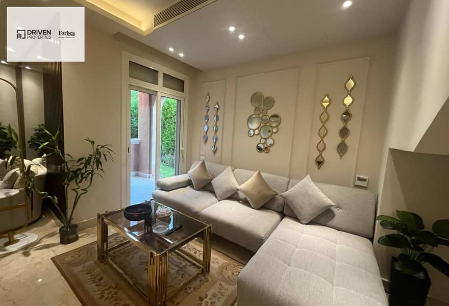 استلام فوري توين هاوس متشطب بالمطبخ و التكيفات للبيع في نيوم اكتوبر-التوسعات الشرقيه Nyoum October Northern Expansions بموقع مميز 6 اكتوبر الجيزه 0