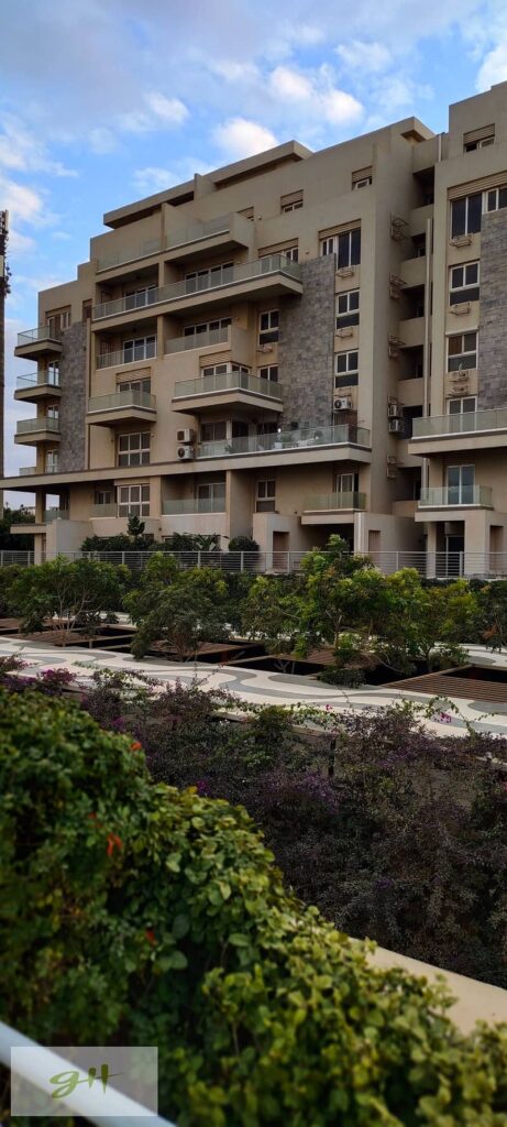 بسعر أقل من سعر الماركت | فيلا بارك للبيع - ماونتن فيو آي سيتي 0