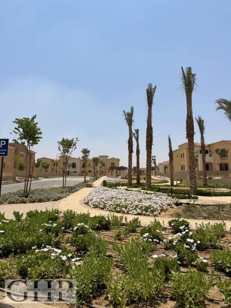 تاون هاوس للبيع في سيتي جيت، الديار القطرية، القاهرة الجديدة | مساحة 290م + أرض 380 م 0