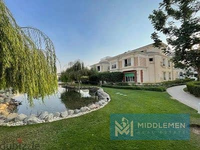 اي فيلا 235متر + 60متر روف لوكيشن مميز جاهزه للاستلام اقل سعر فى السوق ماونتن فيو هايد بارك القاهره الجديده mountain view hyde park 0