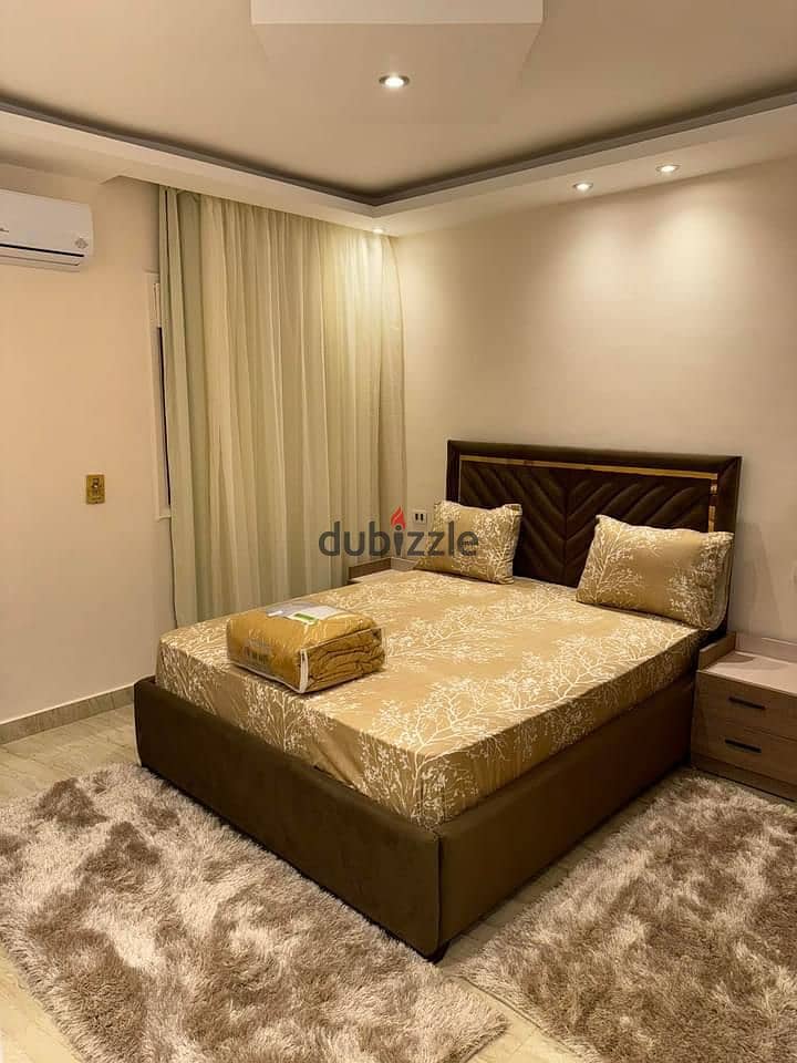 شقة مفروشة فندقية مكيفة بجوار سيتى ستارز للايجار اليومي والشهرى للعائلات متوفر مفروش فندقى موقع متميز في مدينة نصر 0