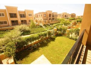 35,000,000 ج.م توين هاوس تشطيب اونر موقع متميز جدا بكمبوند ميفيدا Mivida