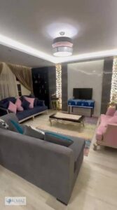 25,000 ج.م استوديو مفروش بالقرنفل فيلات خدمات قريبة ومرافق موقع مميز: قريب من محور السويس وطرق رئيسية، يسهل الوصول لكل مناطق القاهرة الجديدة. أمن وحراسة: بوابات