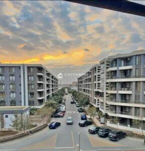 6,300,000 ج.م خصم 50% التجمع الاول امام مطار القاهرة مباشرةً و دقائق من مصر الجديدة شقة مميزة بڤيو مفتوح علي الاند سكيب بحري صريح كورنر غير مجروحه نهائي