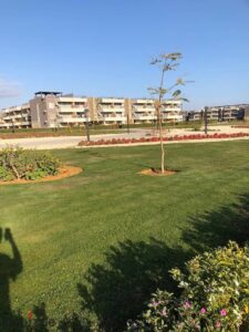 2,320,000 ج.م اخر ستوديو ريسيل جاهز على الفرش متشطب بالكامل استلام فوري متاح للمعاينة في العين السخنة بفيو على حمام السباحة