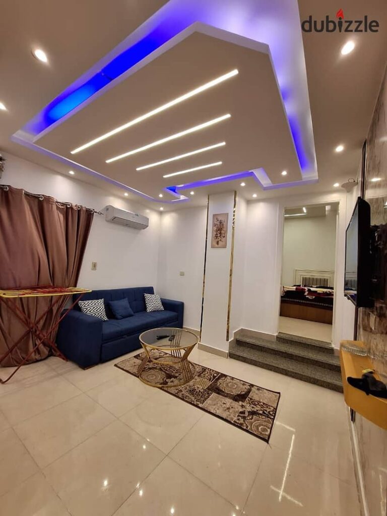 أستوديو مفروش فندقي مكيفة بالكامل يوجد جميع الأجهزة الحديثة بموقع متميز في مدينة نصر على عباس العقاد الرئيسي و بالقرب من سيتى ستارز 0