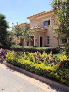 18,000,000 ج.م فيلا استلام فوري ستون بارك التجمع الخامس من المالك