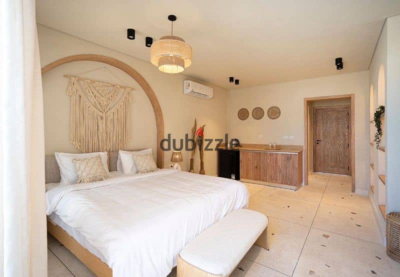 شاليه للبيع بأفضل لوكيشن بمرحلة فيليدج تكملة اقساط بالسعر القديم استلام  شهر 4 في 2027 بحري صريح في سي شور 0