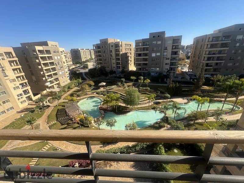 شقة للايجار 185م بكمبوند ذا سكوير اول سكن بتشطيب راقي و لوكيشن مميز 0