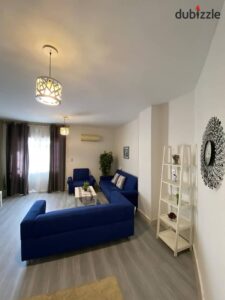 30,000 ج.م شقة بفرش نظيف و تشطيبات خاصه للإيجار في مدينة الرحاب – المرحلة الخامسه