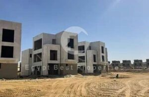 21,785,736 ج.م ريسيل بسعر لقطة استلام 2026 قسط حتى 2030 تاون هاوس فيلا للبيع في ستيت تكملة اقساط امام كمبوند سعادة Stei8ht New Cairo by LMD فيلا للبيع قسط