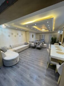 11,000,000 ج.م متاح شقة 180م للبيع في الرحاب2 بالفرش والأجهزة