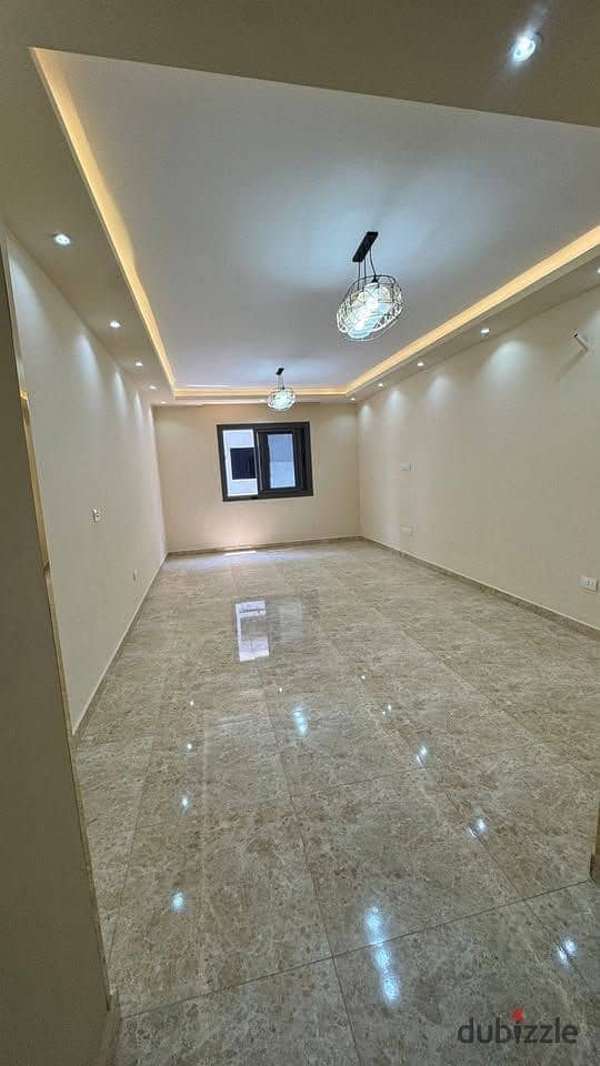 شقة متشطبة استلام فوري بكمبوند صن كابيتال دقائق من مول مصر 0