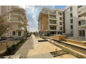 23,000 ج.م للايجار فى ماونتن فيو اى سيتى أكتوبرا ول سكن تشطيب الترا لوكس