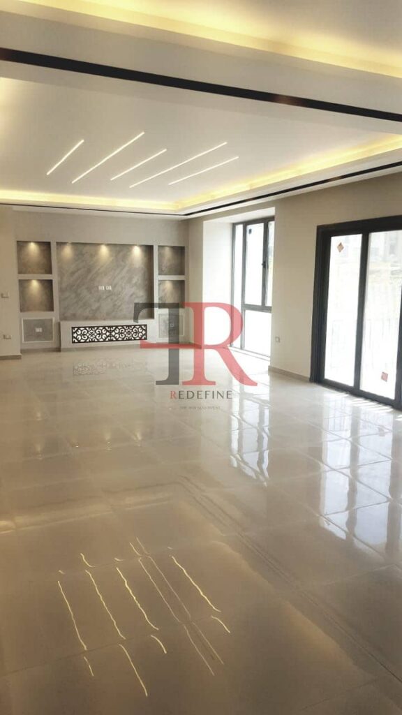 دوبلكس نصف مفروشة مع مطبخ وتكييف للإيجار في  سوديك إيست تاون، القاهرة الجديدة 0