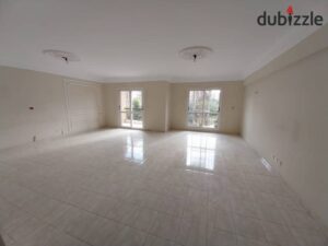 30,000 ج.م شقة ايجار قانون 180m في الرحاب