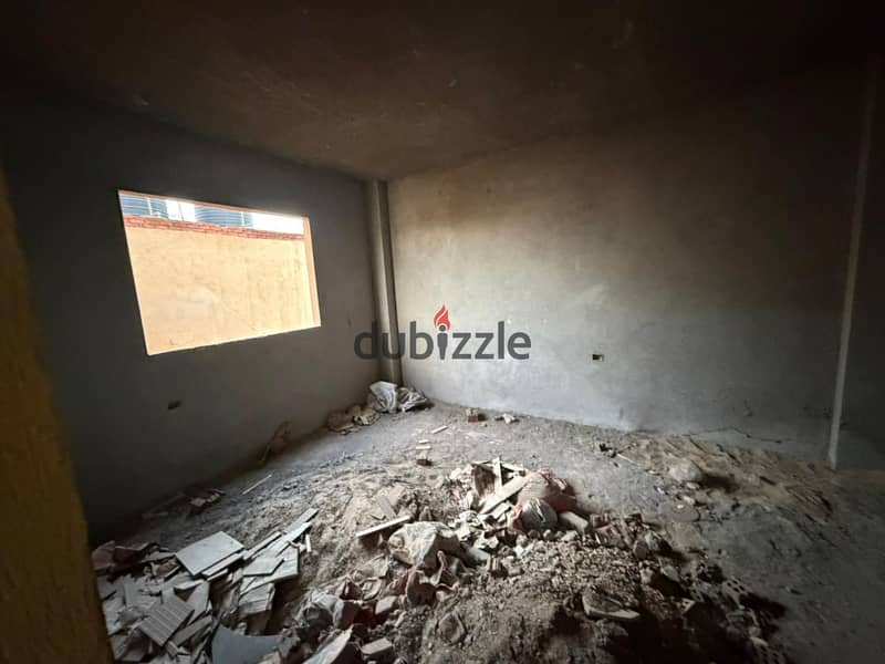 Owner Deal | 140m Apartment – Prime Location الحي الثالث 0