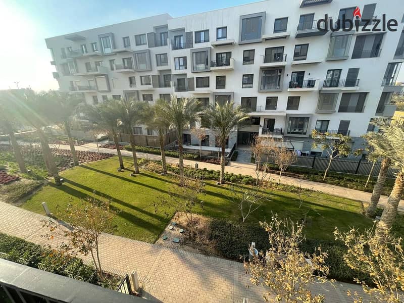 للإيجار شقة مميزة في كمبوند Eastown بموقع راقي وتشطيب عملي يناسب العائلات كمبوند Eastown من أرقى مشروعات Sodic 0