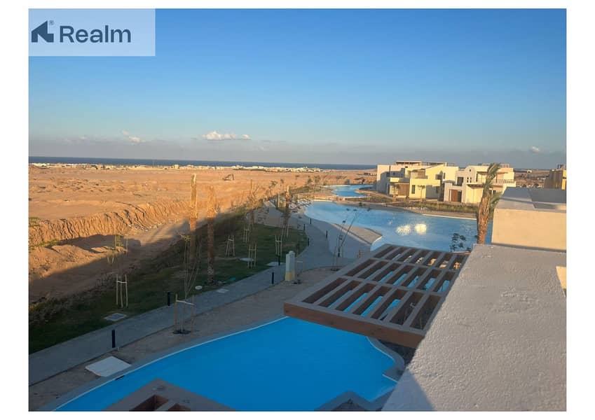 جاهز للسكن تاون هاوس بإطلالة بانورامية على البحر في  مكادي هايتس من اوراسكم 0