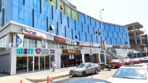 148,000,000 ج.م مساحة إدارية واسعة للبيع 800 متر مناسبة للشركات الكبرى بموقع استراتيجي و سعر مميز