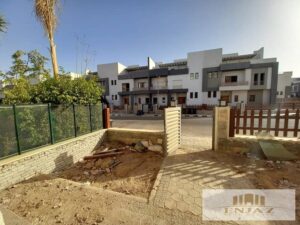 35,000 ج.م فيلا تاون هاوس للايجار فى كمبوند وصال تشطيب شركه تتميز الفيلا بلوكيشن ممتاز داخل الكمبوند