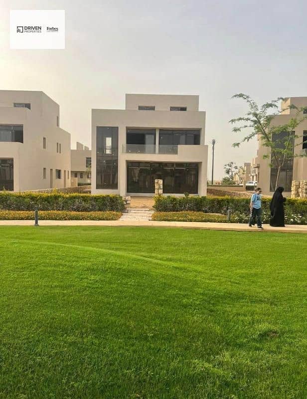 فيلا مستقلة فاخرة للبيع في او ويست Whyt من أوراسكوم طريق الواحات وصلة دهشور 6 أكتوبر الجيزة O West Whyt Al Wahat Road Waslet Dahshour 6th of October 0