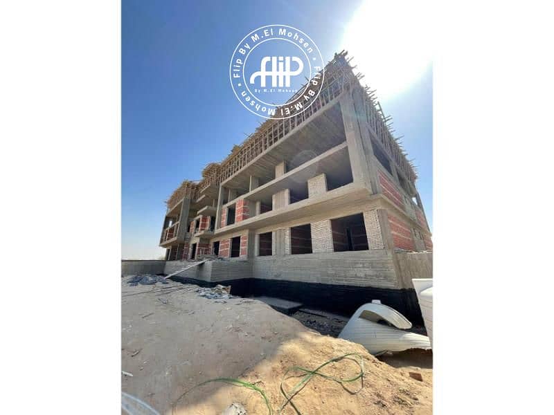 شقة أرضية للبيع في جولز بارك فيو 0