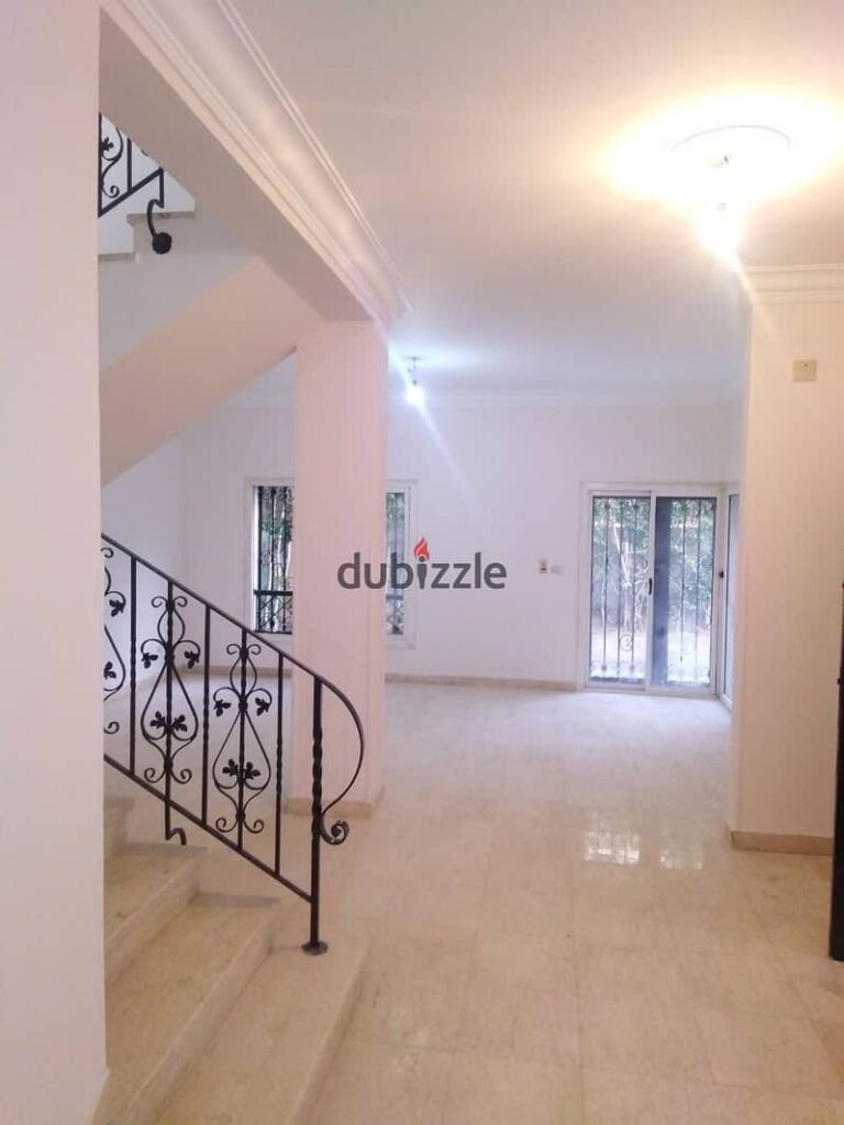 متاح ڤيلا للايجار القانون في الرحاب1 0