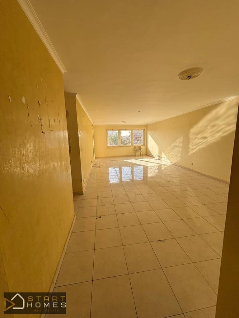 فرصة بسعر مميز لمحبي المساحات شقة للبيع 164 متر - المرحلة الرابعة - خطوات من/ جيت واى مول 0