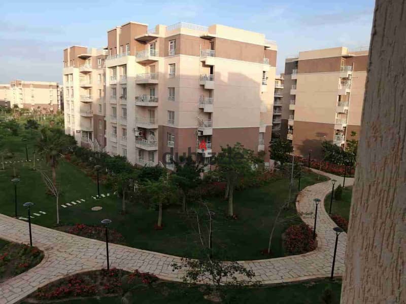 شقه للبيع فى مدينتى 133 متر بجوار الخدمات 0