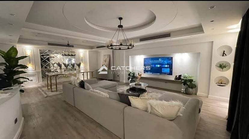 شقة بجاردن تشطيب فندقي للبيع استلام فوري متشطبة بالكامل في قلب شيراتون مصر الجديدة بخصم كاش 34% 0