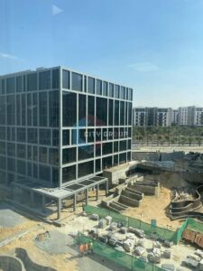 180,000 ج.م مكتب للايجار لكبرى الشركات في التجمع الخامس مبنى CFC مساحة 96 متر