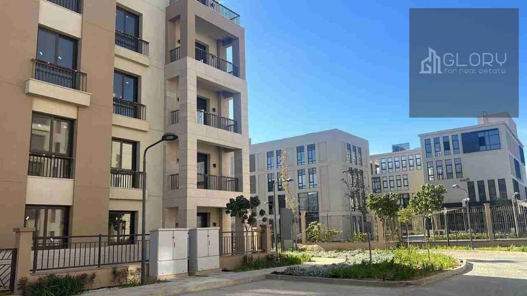 شقة دور أرضي بحديقة خاصة للبيع في ديستريكت 5 - مراكز - التجمع الخامس وبالتقسيط حتي 2030 0