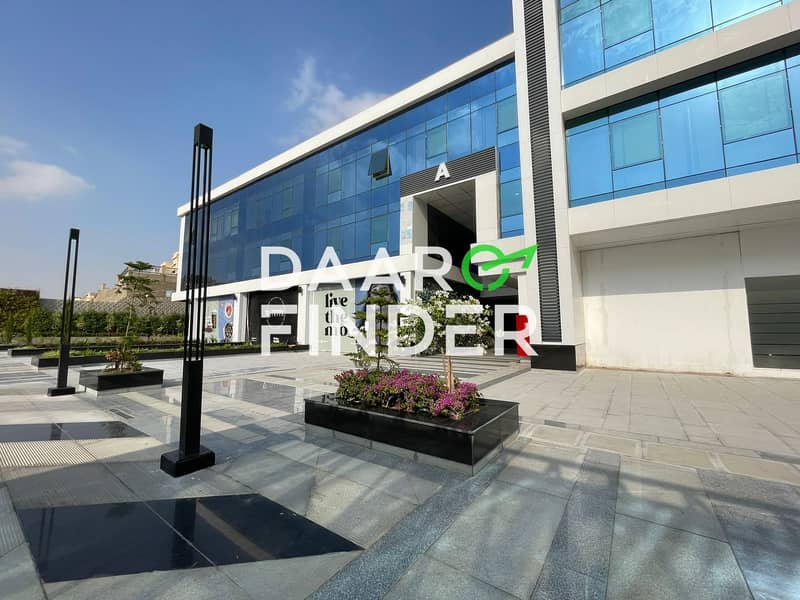 عيادة 80م للبيع (غرفتين + ريسبشن + حمام) في مول تريفيوم – الشيخ زايد 0