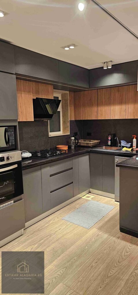 للأيجار شقة 103م الرحاب سوبر لوكس أول سكن فرش مودرن مدة طويلة فقط يفضل أجانب 3 غرف نوم 0