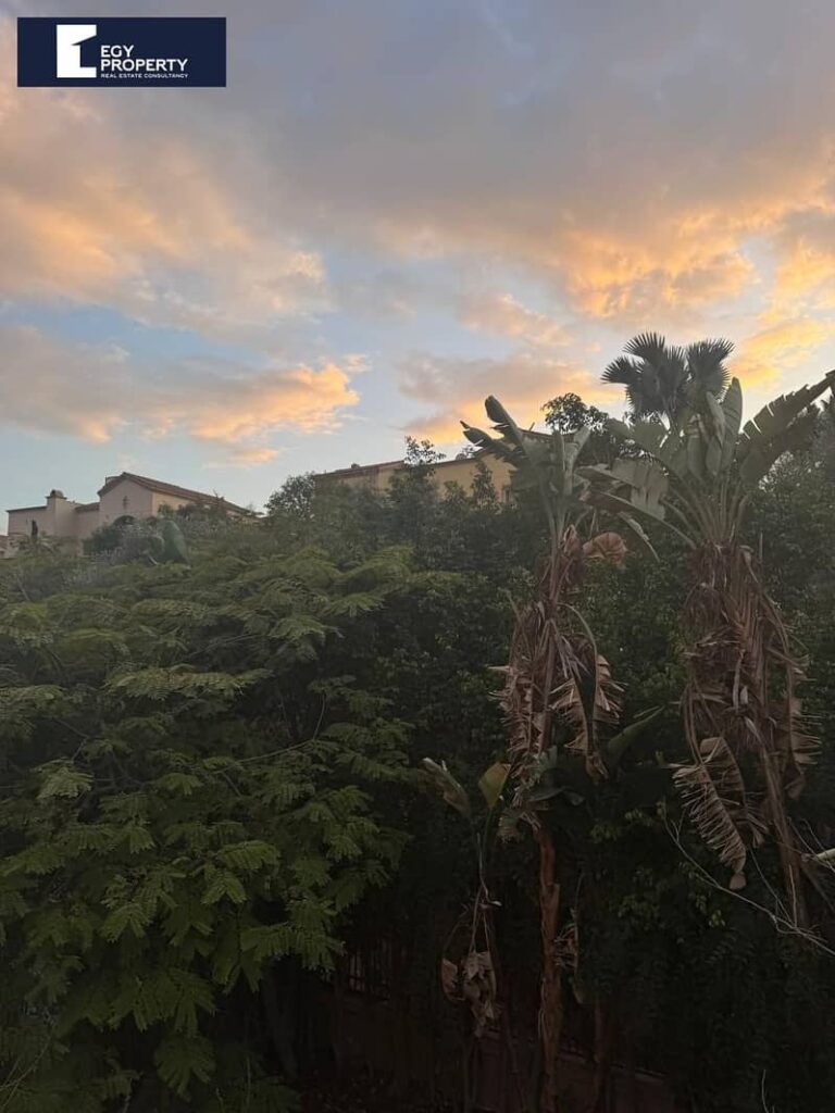 فيلا للبيع جاهزة  في أب تاون كايرو المقطم القاهرة الجديدة بسعر أقل من سعر السوق 0