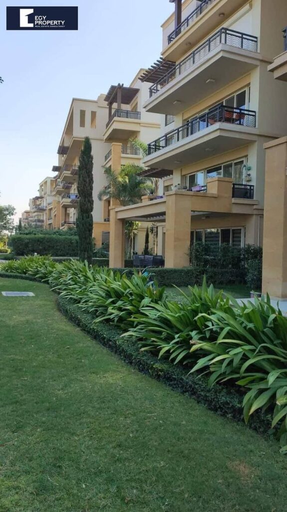 شقة للبيع متشطبة في أب تاون كايرو المقطم القاهرة الجديدة بأفضل سعر 0