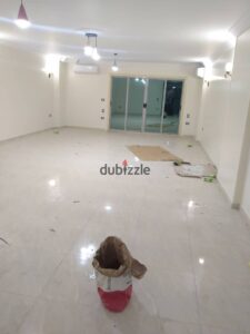 45,000 ج.م شقة للايجار شارع لبنان عماره جديده 300م تكييفات بالكامل مدخل فاخر عمارة شيك جدا تشطيب سوبر لوكس