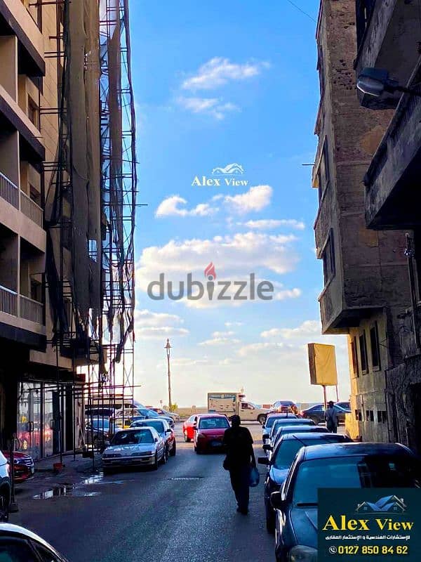 للبيع ش دور ارضي  دور بمدخلين ش محمد حسين متفرع من الكورنيش سيدى بشر 0