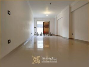 4,500,000 ج.م شقه فاخره للبيع في لوران 135م خطوات من شارع ابو قير سان ستيفانو