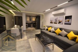 40,000 ج.م شقة مفروشة للإيجار في الرحاب – فرش فندقي وتشطيب سوبر لوكس بجوار السوق القديم