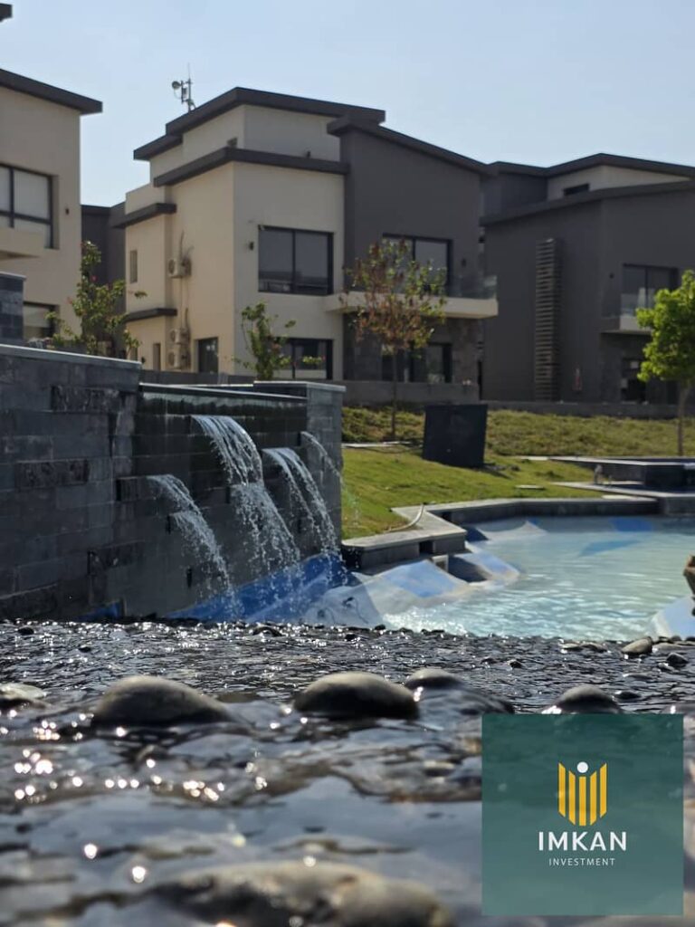 فيلا للبيع استلام فورى (تاون هاوس) فيو على لاجونز على طريق السويس مباشر امام فاميلى بارك 0