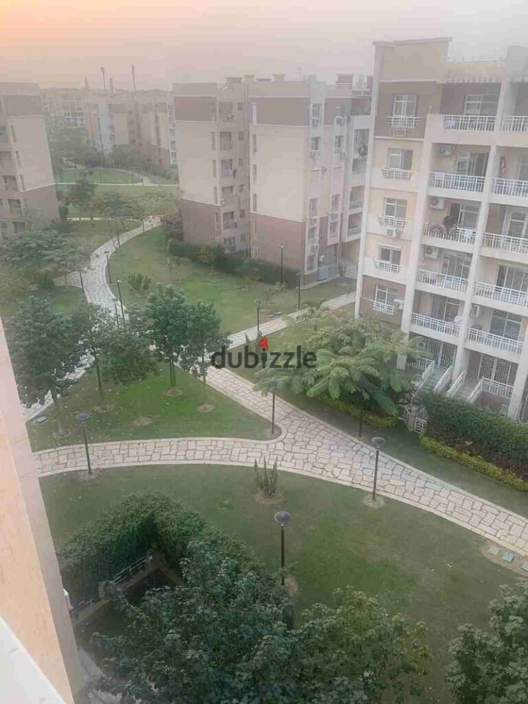 شقه للبيع فى مدينتى 65 متر فى B7 0