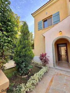 17,000,000 ج.م فيلا تاون هاوس جاهزة للمعاينة في استون بارك • نوع الوحدة: فيلا تاون هاوس • المساحة: 235 م² • الموقع: استون بارك • الحالة: جاهزة للمعاينة مميزات المشروع: موقع مميز في قلب القاهرة الجديدة تصميمات عصرية وتشطيبات فاخرة مساحات خضراء ومسطحات مائية نادي ري